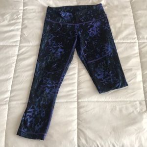 Lulu Lemon Capri Leggings ✨